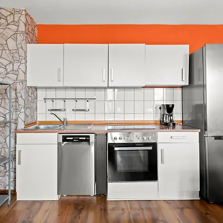Apartament Stylisch Mitte, Group & Family Friendly, From 2 - 8 Guests *