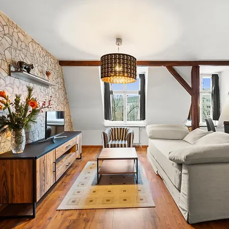 Stylisch Mitte, Group & Family Friendly, From 2 - 8 Guests Appartement Berlin