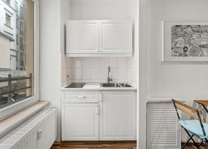 Stylisch Mitte, Group & Family Friendly, From 2 - 8 Guests Apartmán *