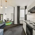 Stylisch Mitte, Group & Family Friendly, From 2 - 8 Guests *